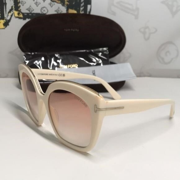 NEW Tom Ford Chantalle TF944 25T Women’s Sunglasses – Ivory / Gradient Pink - Picture 7 of 11